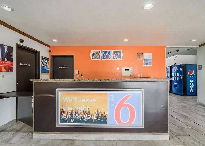 Dakota Hotel