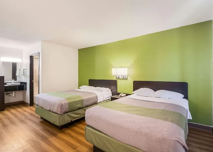 Hotel Dakota Fargo