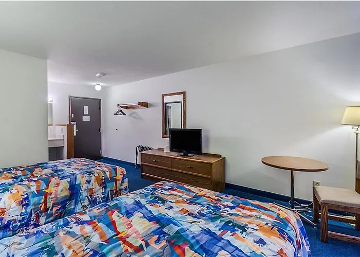 Hotel Dakota 2*